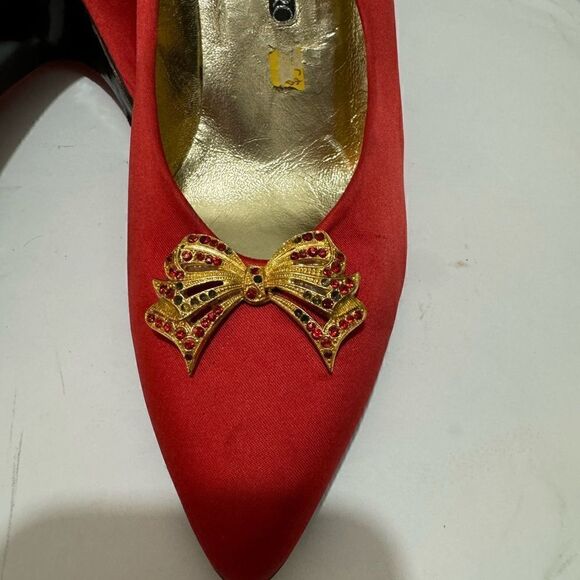 MARTINEZ VALERO Vtg 80’s Color-Blocked satin red 3" Pump size 8.5 M - Picture 7 of 10
